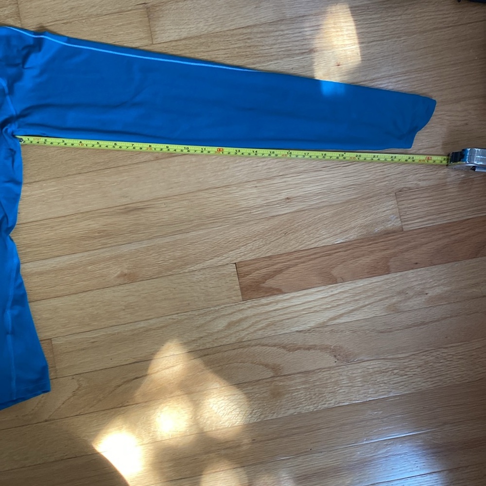 Nike DRI-FIT Half-Zip Top - Size XS - Picture 6 of 8